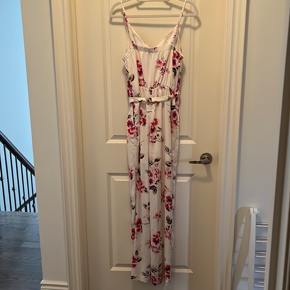 Floral Dynamite Romper - Picture 2 of 4